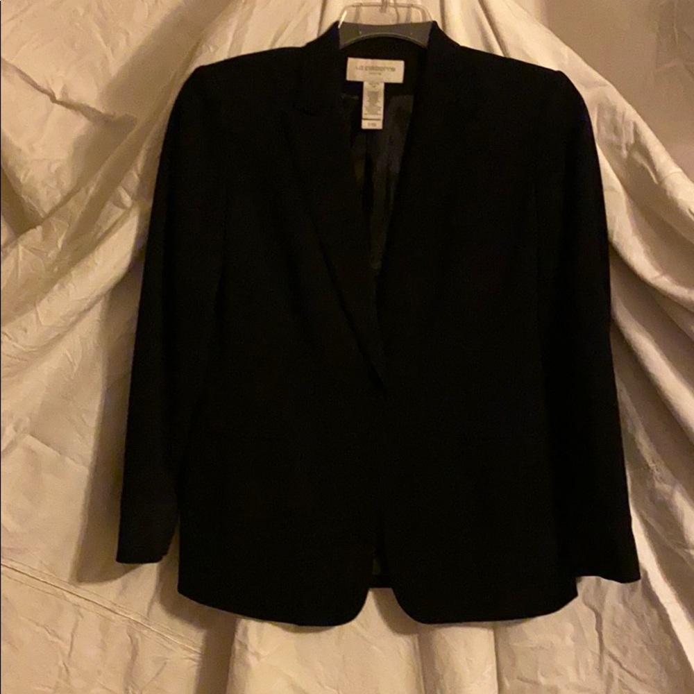 Liz Claiborne black blazer